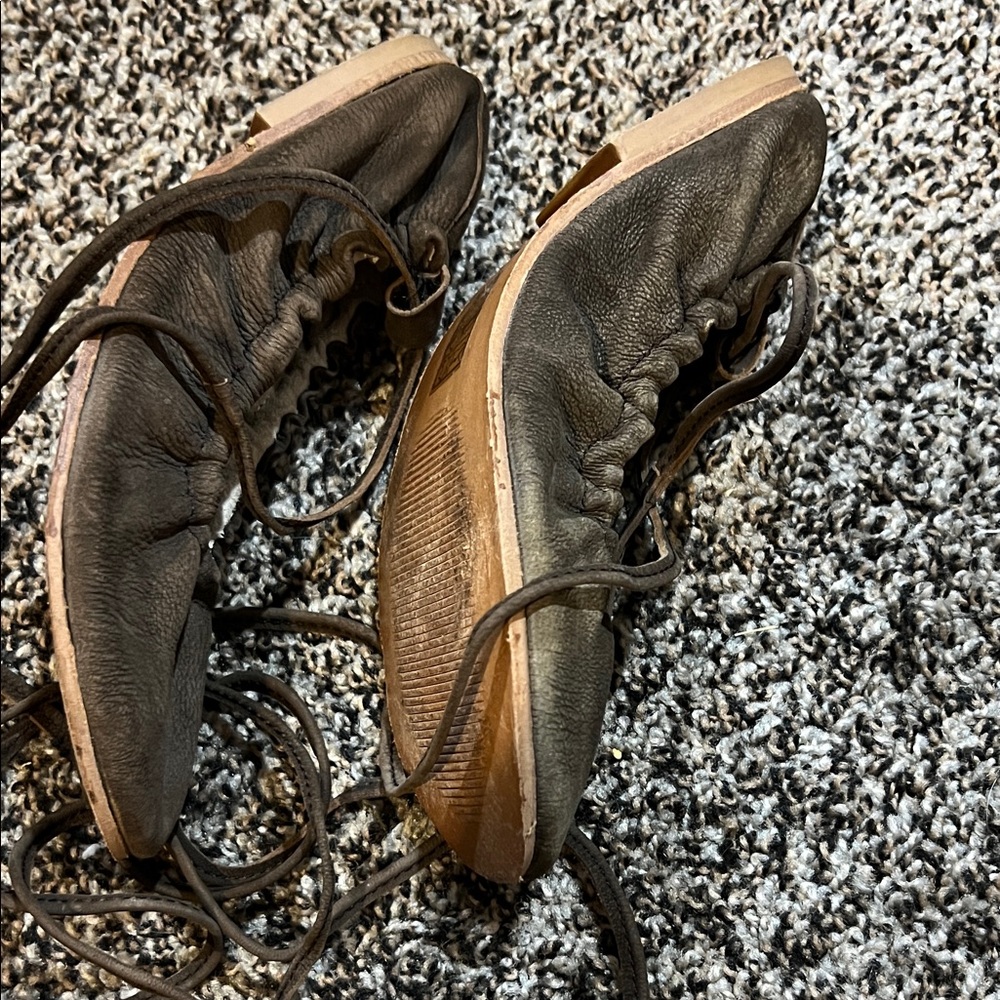 Free People Black Ballet Flats - Picture 3 of 4